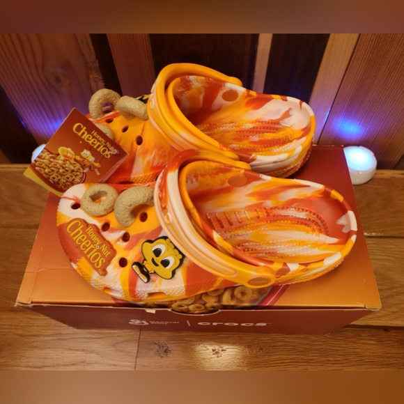 Croc Honey Nut Cheerios Classic Kid J4 - Brand New, Fun Design - Picture 4 of 8